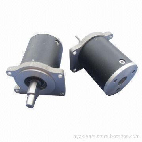 Planetary gearbox with very low output speed